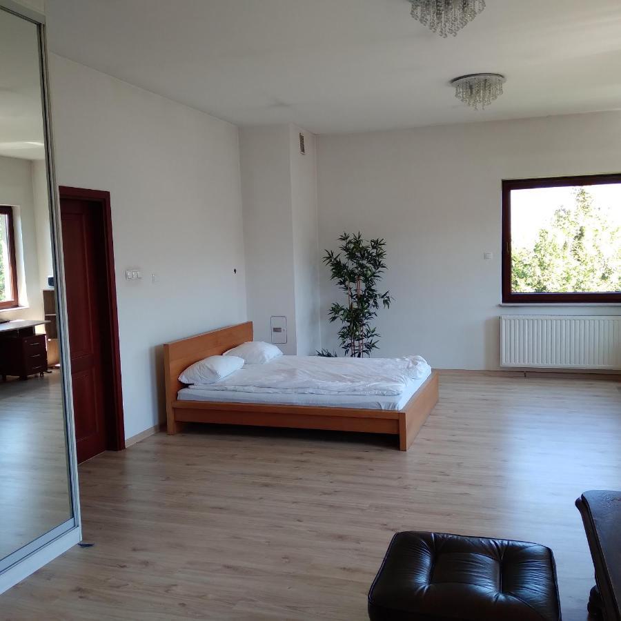 Apartamenty Hierowskiego 60G Катовице Екстериор снимка